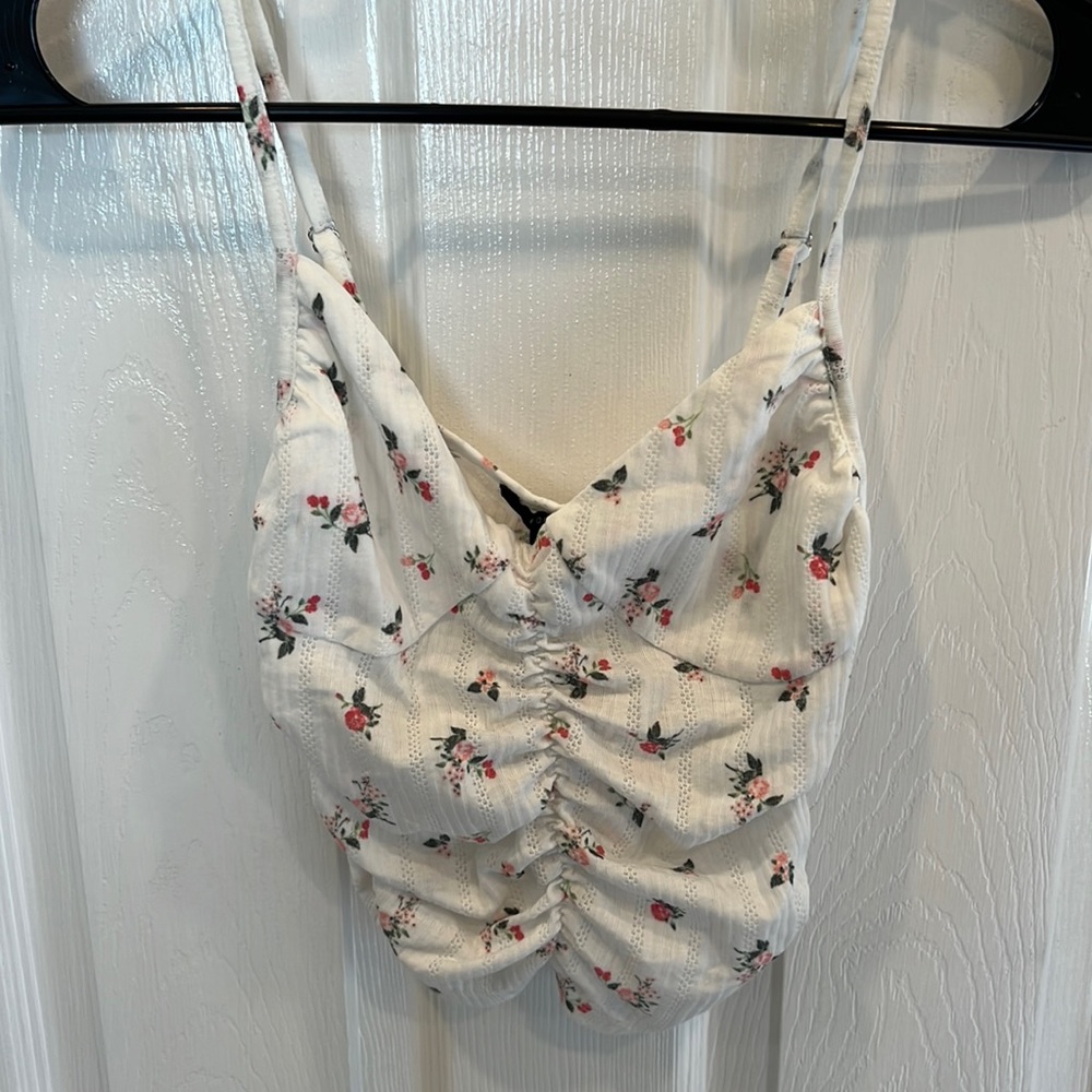 Cropped tank